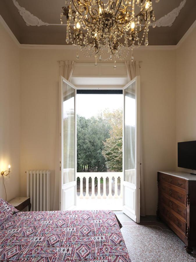 Villa Giulia Bnb 维亚雷焦 外观 照片
